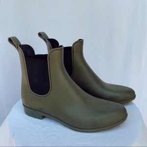 🌧J. Crew🌧  Matte Chelsea Rain Boots